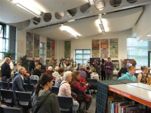 Escòcia, festa a la biblioteca