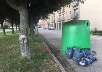 Multes de fins a 3.000 euros per gestionar malament els residus domèstics o industrials
