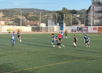 Empat sense gols entre el Taradell i Les Franqueses en un duel intens i travat