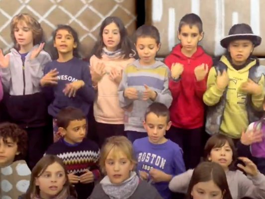 VÍDEO. Els alumnes de l'Escola de Música desitgen unes bones festes a tothom