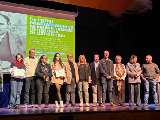 Martina Riera i Clara Puigdomènech guanyen el Premi Anastasi Aranda