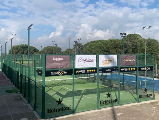 Taradell Pàdel i Tennis Club pren les regnes de les pistes municipals