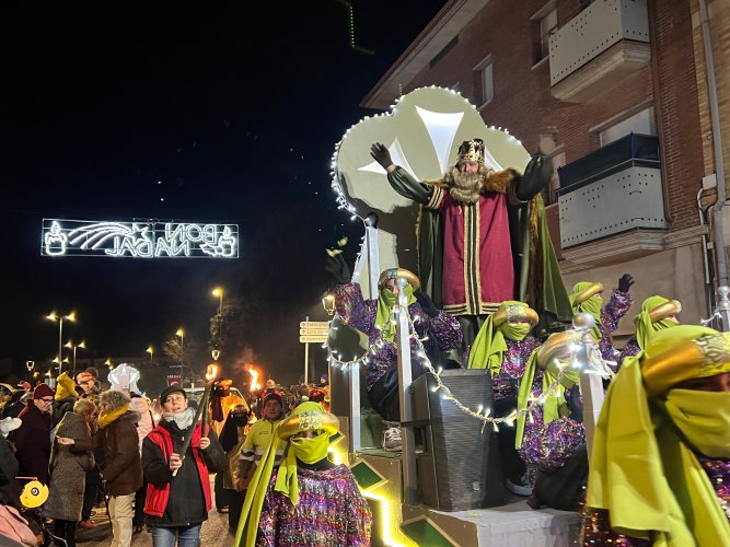 FOTOS. Els Reis d'Orient tornen la màgia als carrers de Taradell