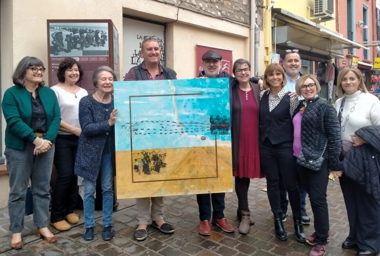 Jesús Ramos lliura una obra al memorial del camp d’Argelers