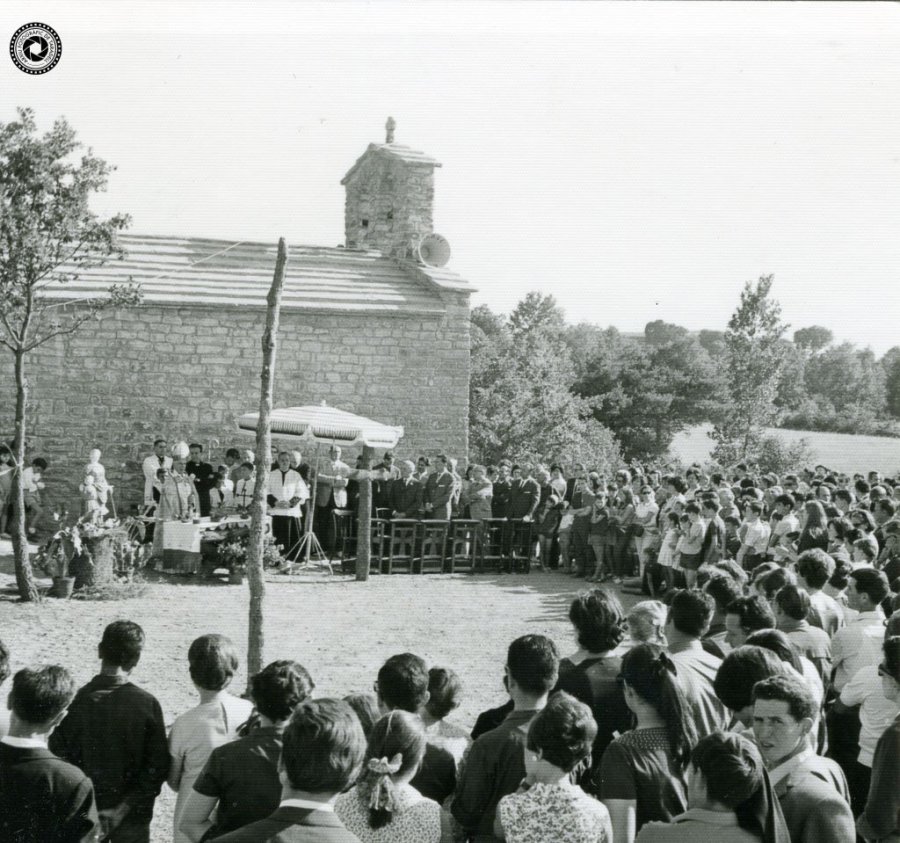 Festa de benedicció del restaurant de La Roca, el 2 de juliol del 1967 (Arxiu Fotogràfic Taradell | Autor desconegut)